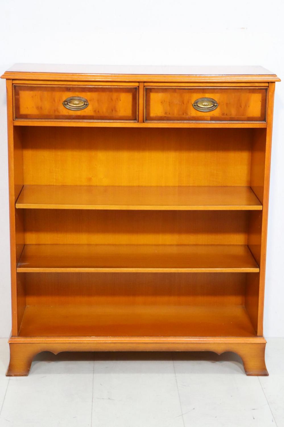 chesterfieldmoebel.de Möbel Lexikon auf Deutsch Open Bookcase