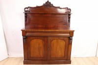Massivholz Chiffonnier / Sideboard mit tollen Schnitzereien Massivholz Chiffonnier / Sideboard mit tollen Schnitzereien
