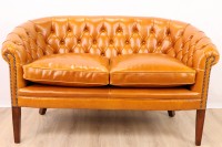 Chesterfield Clubsofa Victorian 2 Sitzer Chesterfield Clubsofa Victorian 2 Sitzer